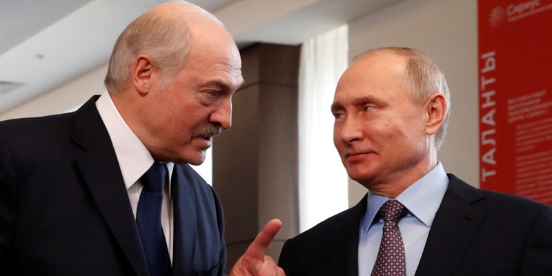 Lukashenko: Barat Sedang Membangun Plot Serangan untuk Rusia