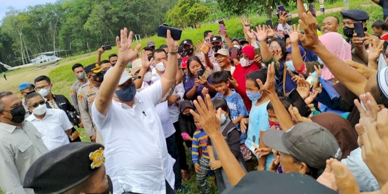 Elektabilitas Airlangga Tembus 5 Besar, Anies dan Ganjar Teratas