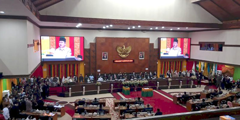 Pj Gubernur Resmi Dilantik, Cuma Separuh Anggota DPR Aceh yang Hadir