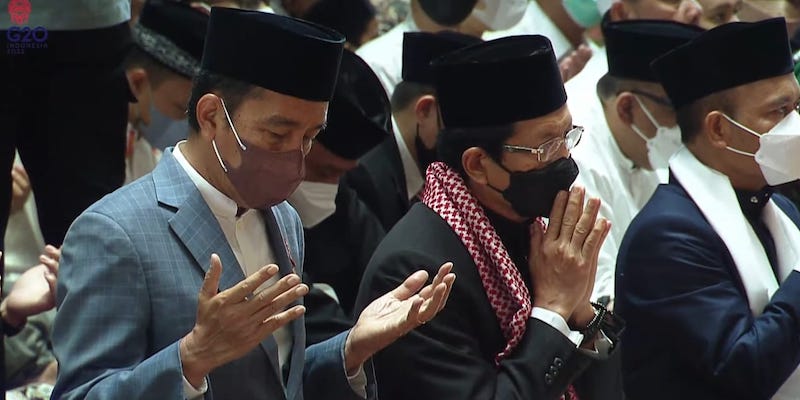 Presiden Jokowi, Anwar Usman, Hingga Prabowo Subianto Sholat Iduladha di Masjid Istiqlal