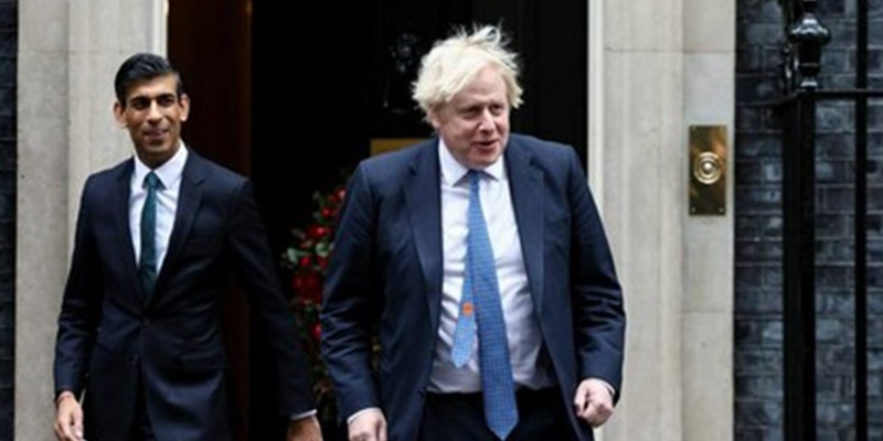 Johnson Ajak Partai Konservatif Tidak Memilih Rishi Sunak sebagai PM Inggris, Dendam karena Dikhianati?
