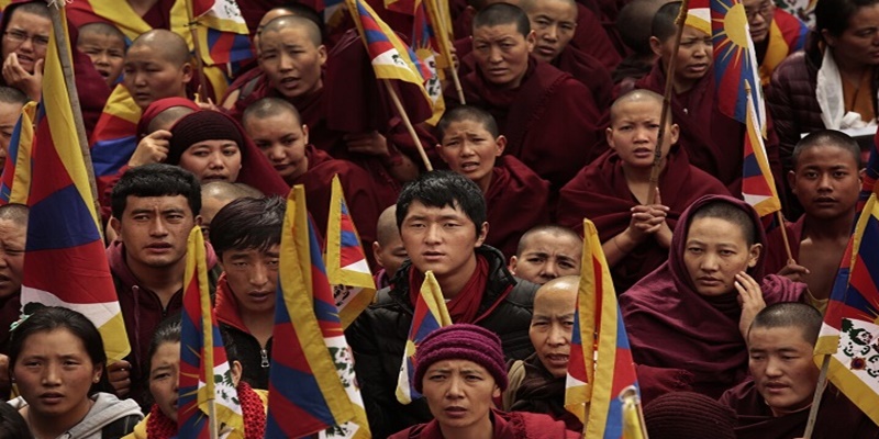 Kisah Seorang Tibet Di Pengasingan yang Tidak Memiliki Kewarganegaraan di Dunia