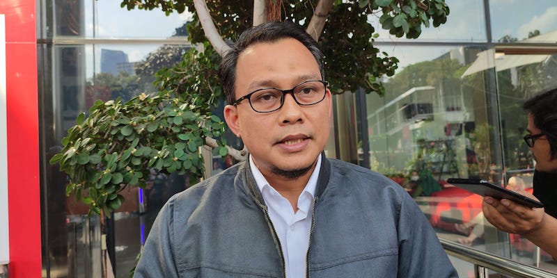 Kasus Bupati Ricky Ham Pagawak, KPK Periksa Wakil Bupati Mamberamo Tengah Yonas Kenelak