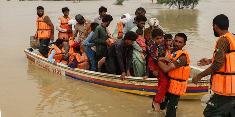 Paus Fransiskus Ajak Komunitas Internasional Kerja Sama Bantu Korban Bencana Pakistan