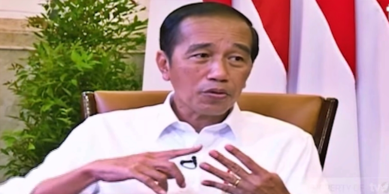 Jokowi: Kejaksaan Agung Tunjukkan Taring Selesaikan Kasus Besar