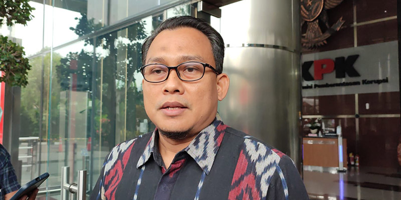 KPK Usut Maksud Pemberian Uang Bupati Ricky Ham Pagawak ke Presenter TV Brigita Manohara