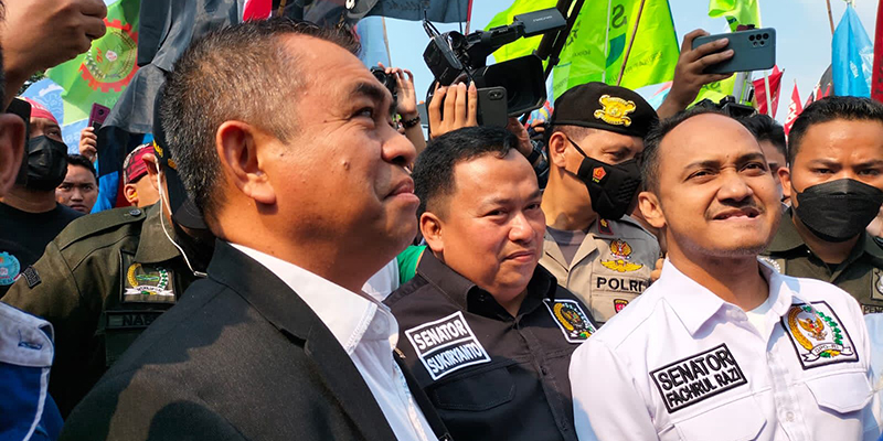 Temui Massa Buruh, DPD RI Janji akan Bersurat ke Jokowi Terbitkan Perppu Pencabutan Omnibus Law
