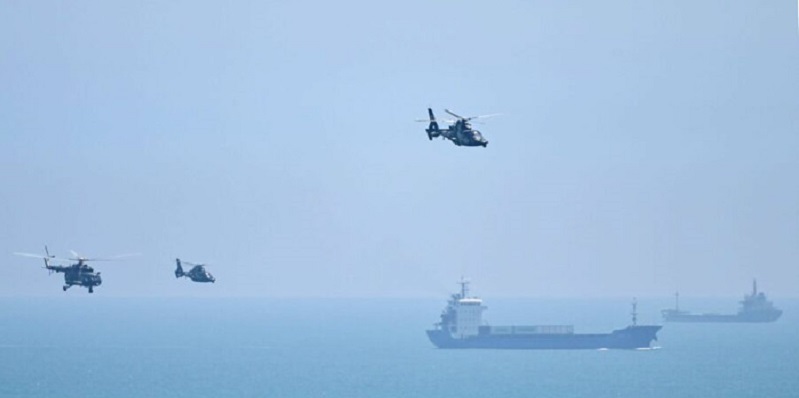 Makin Panas, Kapal Perang dan Jet Tempur China Lintasi Garis Tengah Selat Taiwan