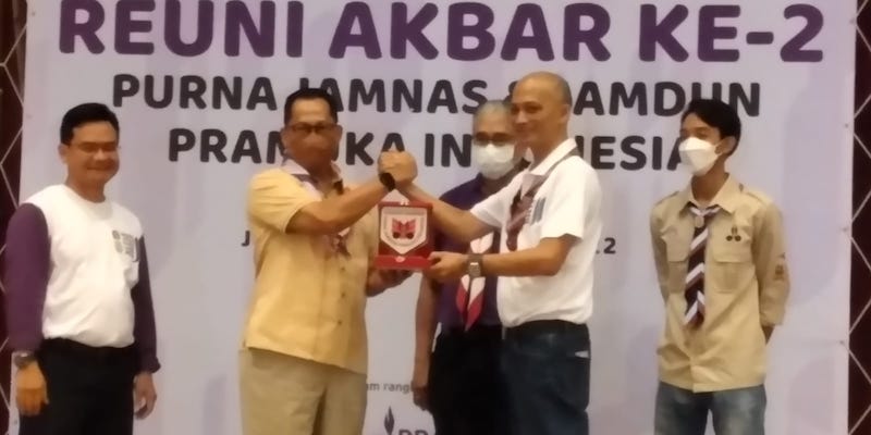 Ketua Kwarnas, Komjen Pol (Purn) Drs. Budi Waseso (kedua kiri) saat menyaksikan deklarasi Gugus Darma Purna Jambore Pramuka Indonesia/Net