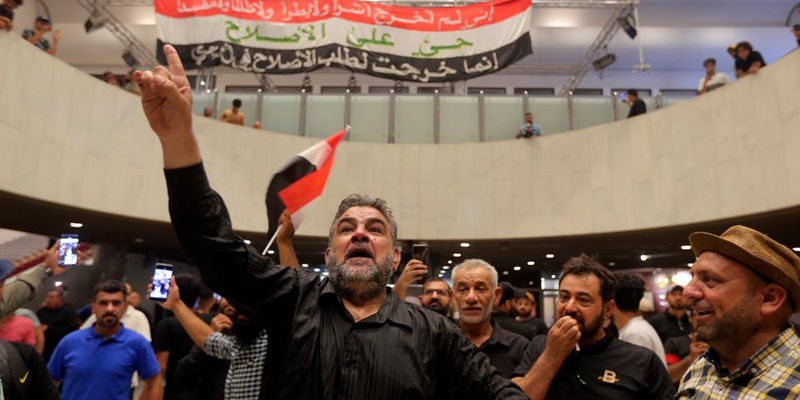 Protes Pemilihan PM Irak Terus Berlanjut, Sekjen PBB Desak Aktor Terkait untuk Redakan Situasi