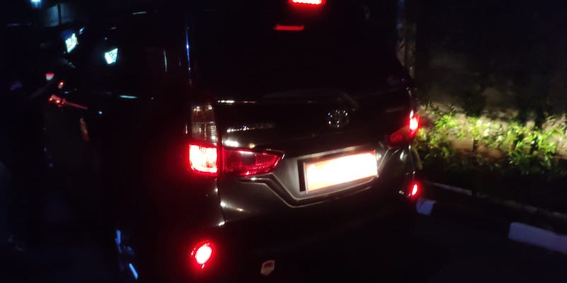 Tangkap Tangan Bupati Pemalang Mukti Agung, Mobil Plat Merah Huruf G Masuk ke Gedung KPK