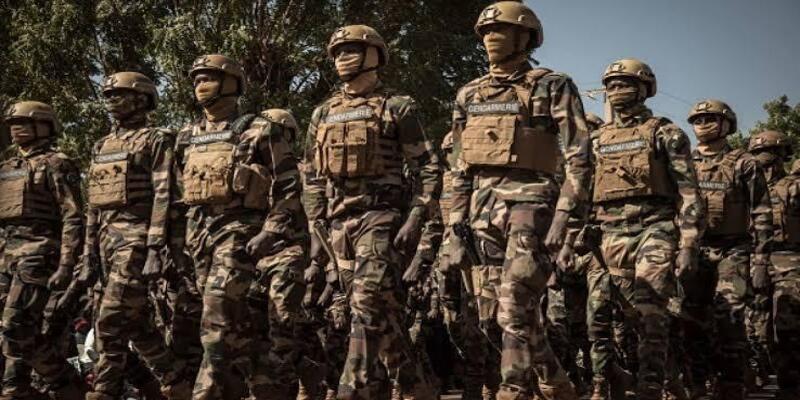 Perangi Terorisme, Junta Mali dan Burkina Faso Sepakat Tingkatkan Kerjasama Militer