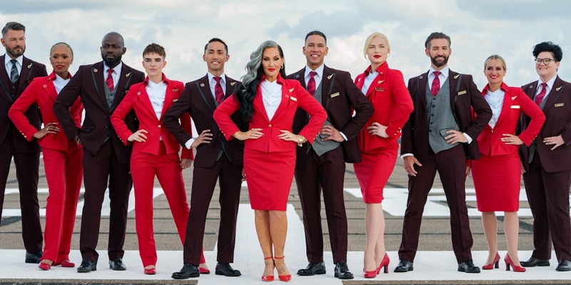 Personel Maskapai British Virgin Atlantic mengakhiri persyaratannya untuk 'opsi seragam gender', pria-wanita bebas menentukan sendiri pilihan seragamnya/Net