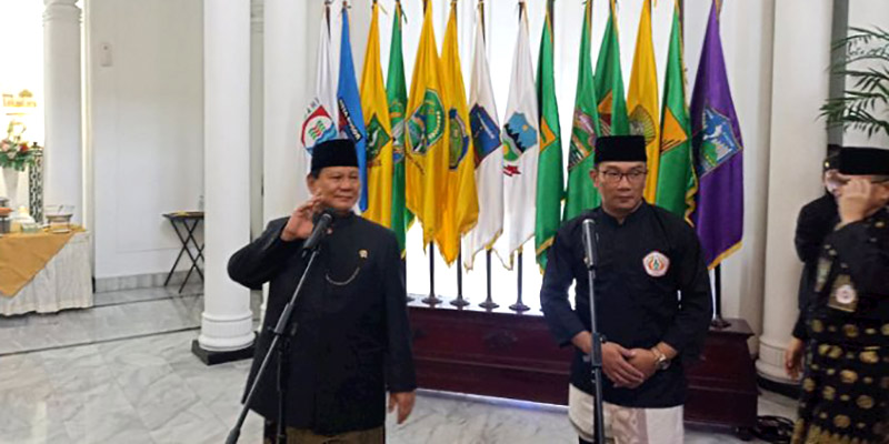 Melalui Sebuah Pantun, Ridwan Kamil Doakan Prabowo Jadi Presiden 2024