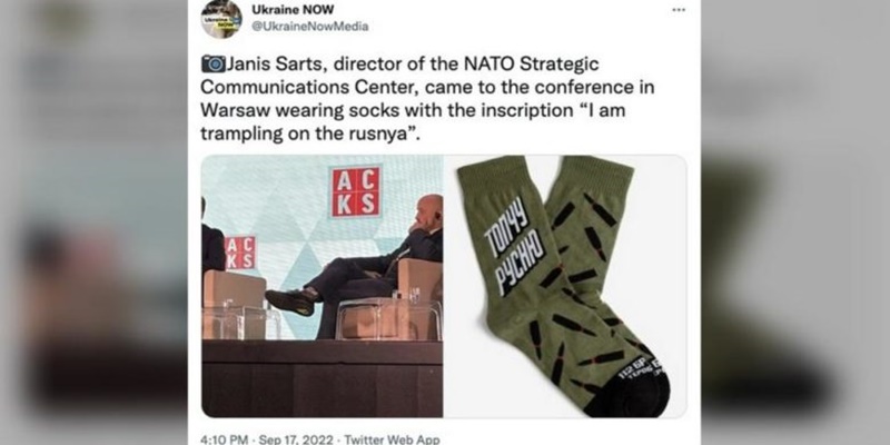 Pesan Kebencian kepada Rusia di Kaus Kaki Pejabat NATO