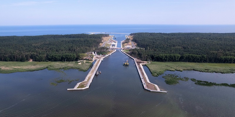 Polandia Buka Kanal Baru, Kapal Tak Perlu Dapat Izin Rusia untuk Lewati Laut Baltik