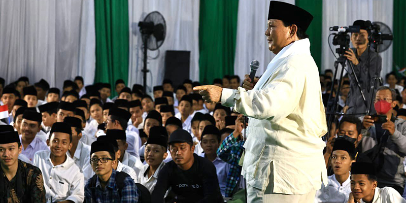 Di Ponpes API Tegalredjo, Prabowo: Saya dari Dulu Dekat dengan Kiai