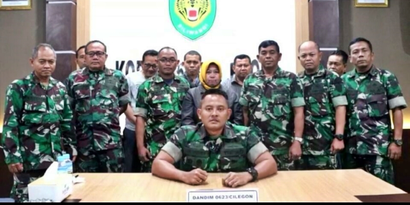 Protes Effendi Simbolon Sebut TNI Gerombolan, Dandim 0623: Kami Tidak Terima, Darah Kami mendidih!