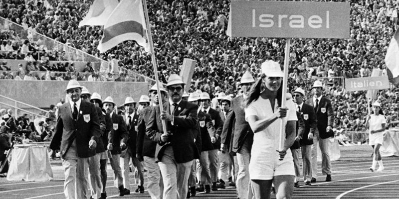 Delegasi Israel pada upacara pembukaan di Olimpiade 1972 di Munich/Net.