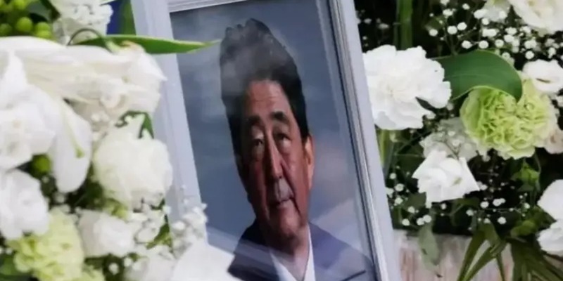 Di Tengah Kontroversi Soal Biaya, Upacara Pemakaman Mewah  Shinzo Abe Tetap Digelar Hari ini