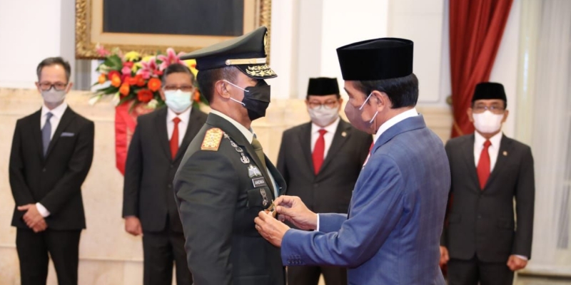 Jokowi Punya Cara untuk Menunda Jenderal Andika Perkasa Pensiun