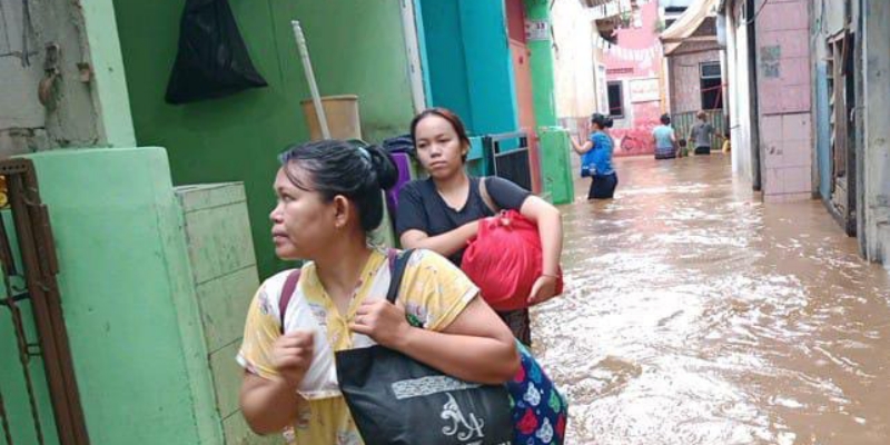 Sebanyak 53 RT di Jaksel dan Jaktim Kebanjiran Akibat Luapan Kali Ciliwung