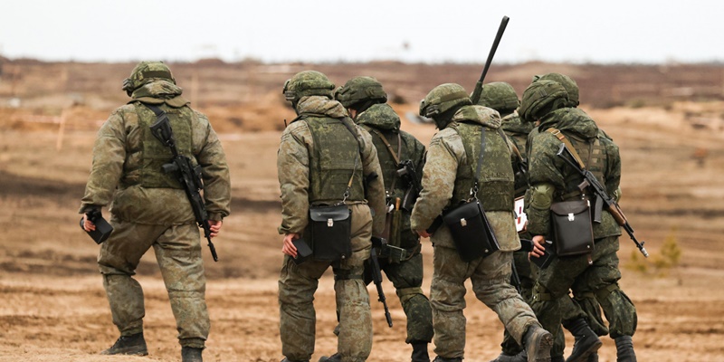 Dua Pria Tembaki Tentara Rusia Saat Latihan Militer, 11 Orang Meninggal