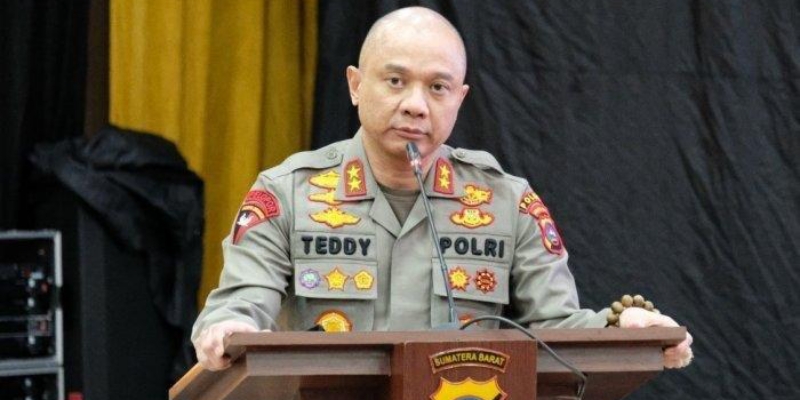 Informasi Pimpinan Komisi III, Irjen Teddy Minahasa Ditangkap Propam Kasus Narkoba