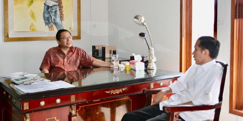 Unggah Foto saat Jamu Jokowi, Rizal Ramli: Kebijakan Tidak Pro-Rakyat Jelas Beban yang Merugikan