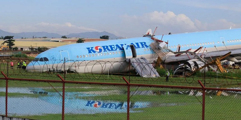Cuaca Buruk, Pesawat Korean Air Tabrak Landasan Pacu Bandara Cebu Filipina