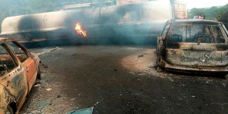 Tangki Bensin di Nigeria Meledak, 12 Orang Tewas Terbakar
