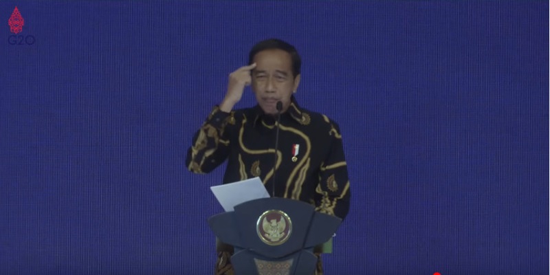 Samuel Silaen: Jokowi Sedang Galau dan Takut Proyeknya Mangkrak Setelah Lengser