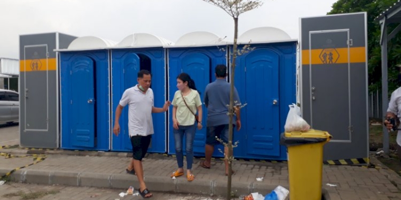 Bersih, Tanpa Flying Toilets di Surabaya