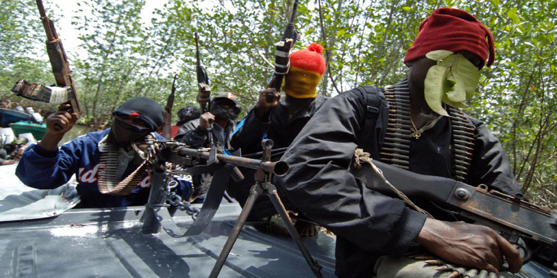 Jelang Pemilu Nigeria, Kelompok Bersenjata Bunuh 11 Orang dan Sekap Puluhan Warga