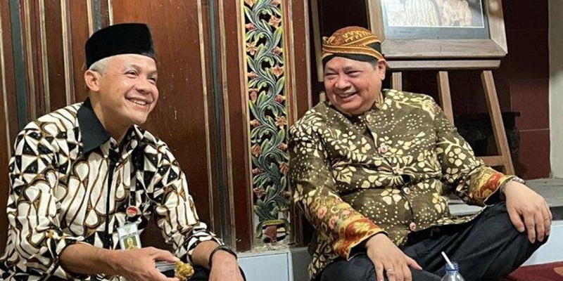 Survei LSI Denny JA: Jika Sama-sama Didukung Jokowi, Pasangan Ganjar-Airlangga Unggul dari Prabowo-Puan