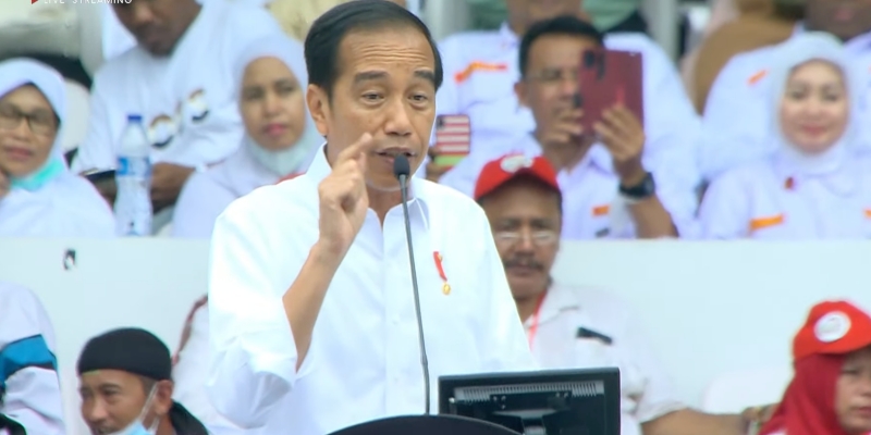 Arahan Jokowi ke Relawan: Pilih Pemimpin yang Wajahnya Berkerut dan Rambut Putih, Pasti Mikirin Rakyat