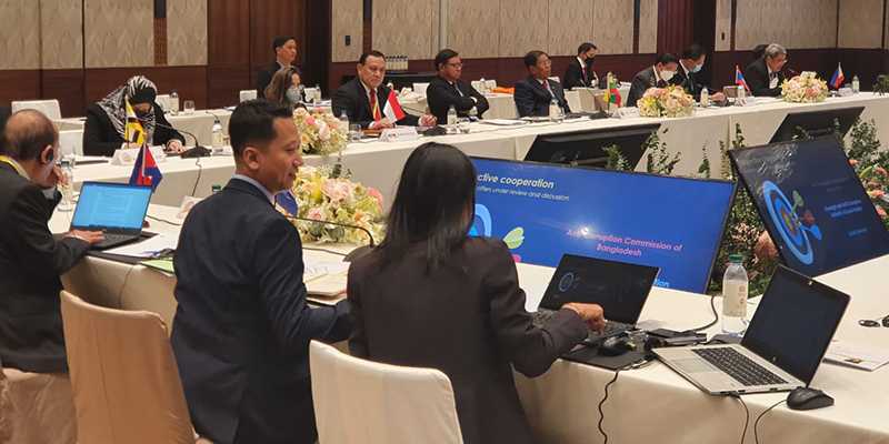Ketua KPK RI Firli Bahuri menghadiri pertemuan prinsipal ASEAN-PAC di Phnom Penh, Kamboja, Selasa (22/11)/Ist
