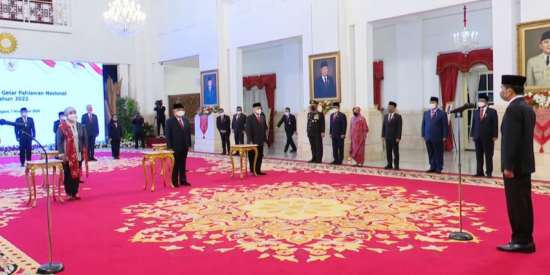 Presiden Jokowi Anugerahi Lima Tokoh sebagai Pahlawan Nasional