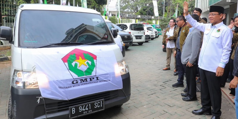 Mardiono Berangkatkan Tim Banom untuk Bantu PPP Jabar Tangani Korban Gempa Cianjur