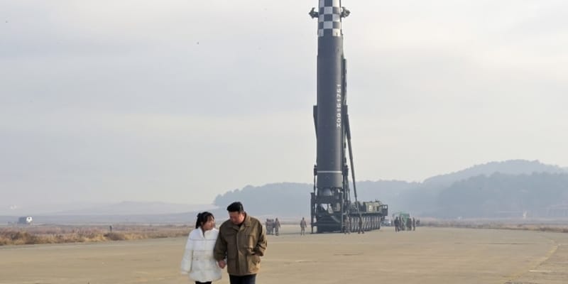 Awasi Uji Coba Rudal ICBM Jenis Baru, Kim Jong Un Tegaskan Posisi Korut Terhadap AS dan Korsel