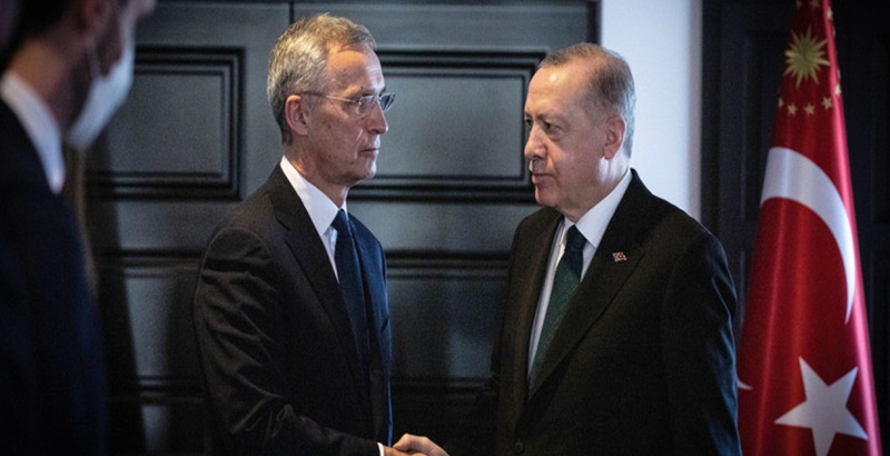 Sekjen NATO Senang Erdogan Lanjutkan Kesepakatan Biji-bijian Ukraina