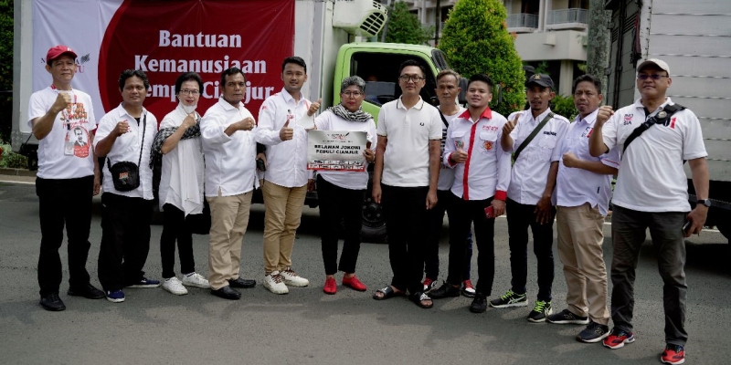 Relawan Jokowi Kirim 14 Mobil Box Bantuan dan Uang Ratusan Juta untuk Korban Gempa Cianjur