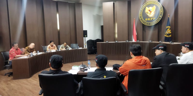 Dugaan Kecurangan Verfak, Belasan Anggota KPUD hingga Pusat Kembali Dilaporkan ke DKPP