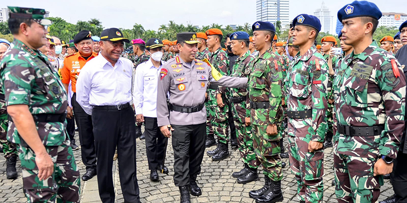 Pengamanan Nataru, Kapolri Sebut Ratusan Ribu Personel Gabungan Diturunkan