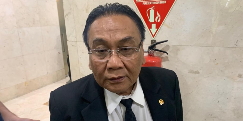 Jamiluddin Ritonga: Bambang Pacul Larang Kader PDIP Dukung Ganjar Atas Restu Megawati Soekarnoputri