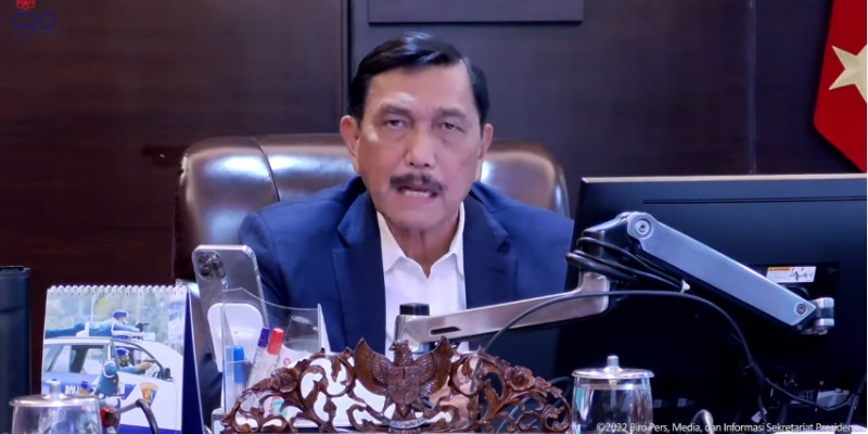 Muslim: Luhut Bisa Dilabeli "Man of The Year" Pembela Koruptor