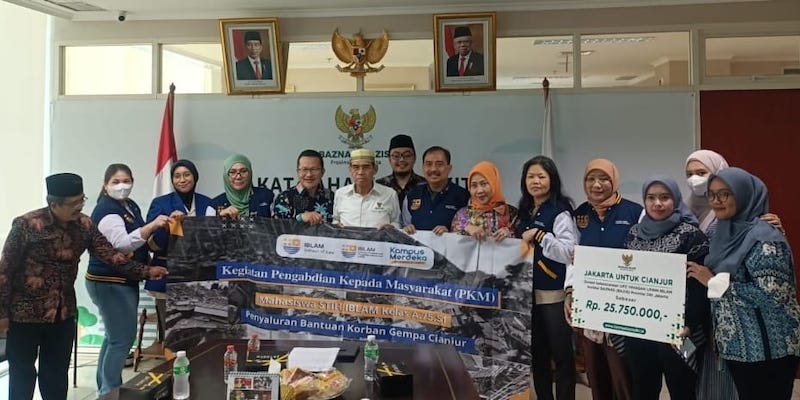 Lewat BAZIS DKI, Mahasiswa STIH IBLAM Jakarta Bantu Ringankan Korban Gempa Cianjur