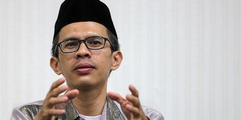 Anies Dituding Curi <i>Start</i> Kampanye, Ujang Komarudin: Jokowi Harusnya Tidak <i>Endorse</i> Capres Tertentu