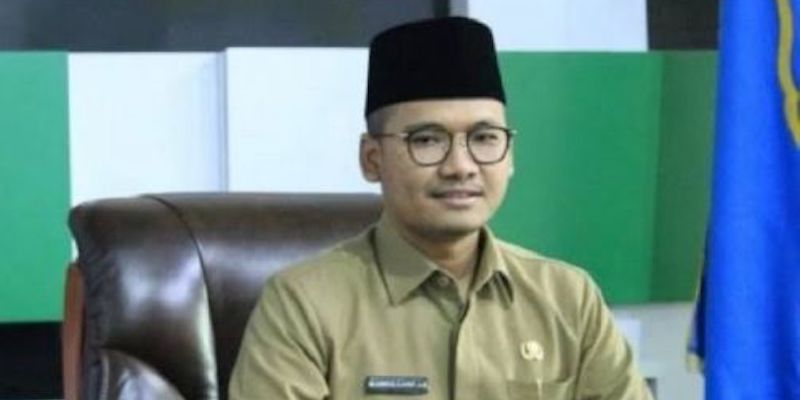 KPK Tangkap Bupati Bangkalan Abdul Latif Amin, Sedang Dibawa ke Gedung Merah Putih