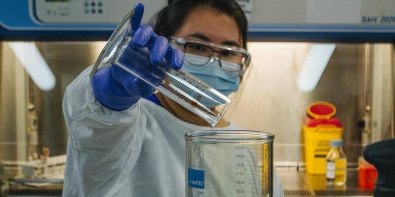 Cegah Varian Covid Mematikan, AS Uji Sampel Air Limbah Pesawat dari China